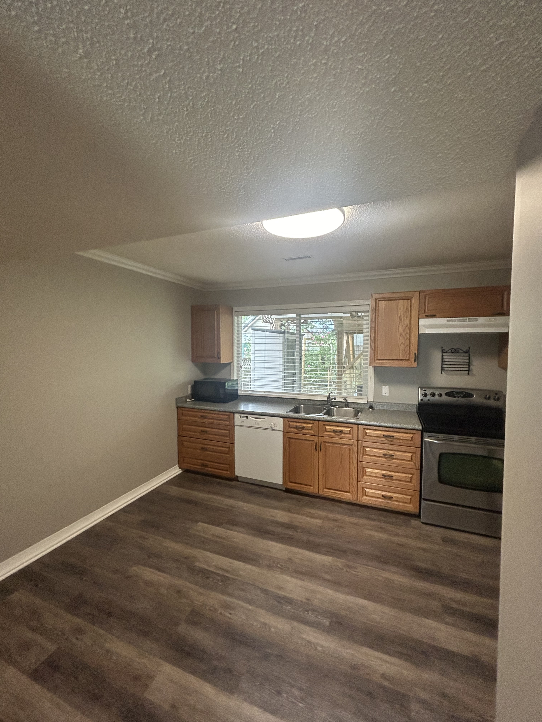 46376 Angela Avenue - 1